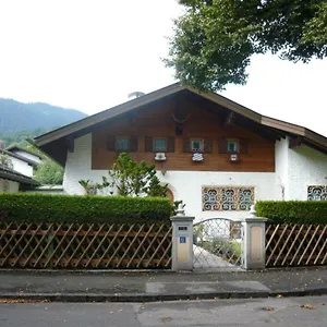 Apartment Ferienwohnung Werner Brunnthaler, Garmisch-Partenkirchen