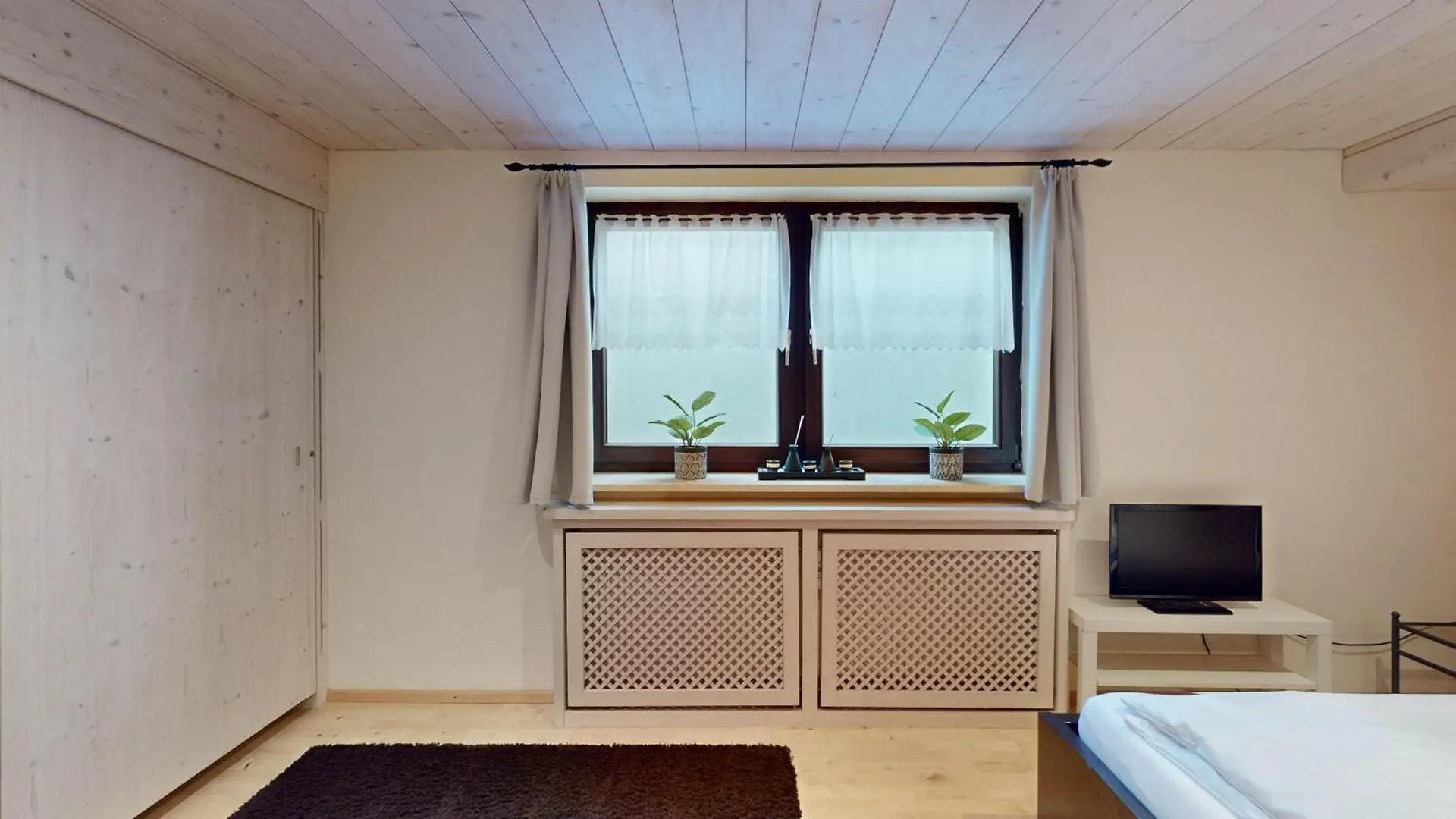 Apartment Ferienwohnung Jolien Garmisch-Partenkirchen Germany